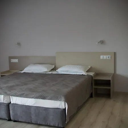Downtown Hotel And B&B * Бургас
