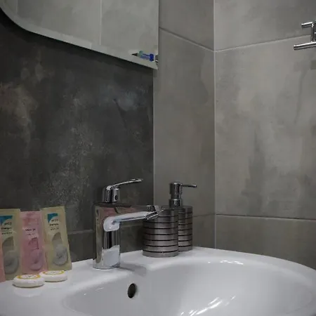 Downtown Hotel And B&B ホテル *