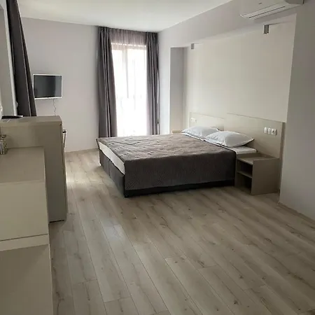 Downtown Hotel And B&B ブルガス