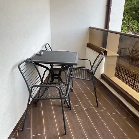 Downtown Hotel And B&B 酒店 布尔加斯